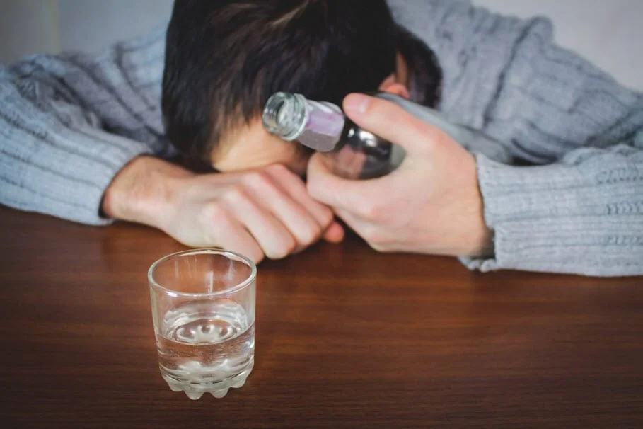 alcohol drinking addiction
