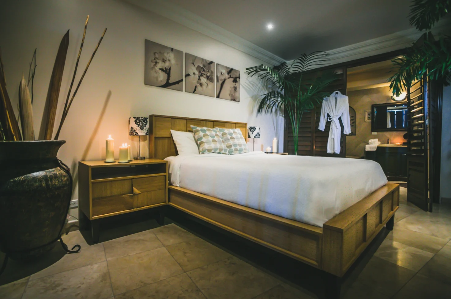 Private oceanfront accommodation at the Holistic Sanctuary healing center